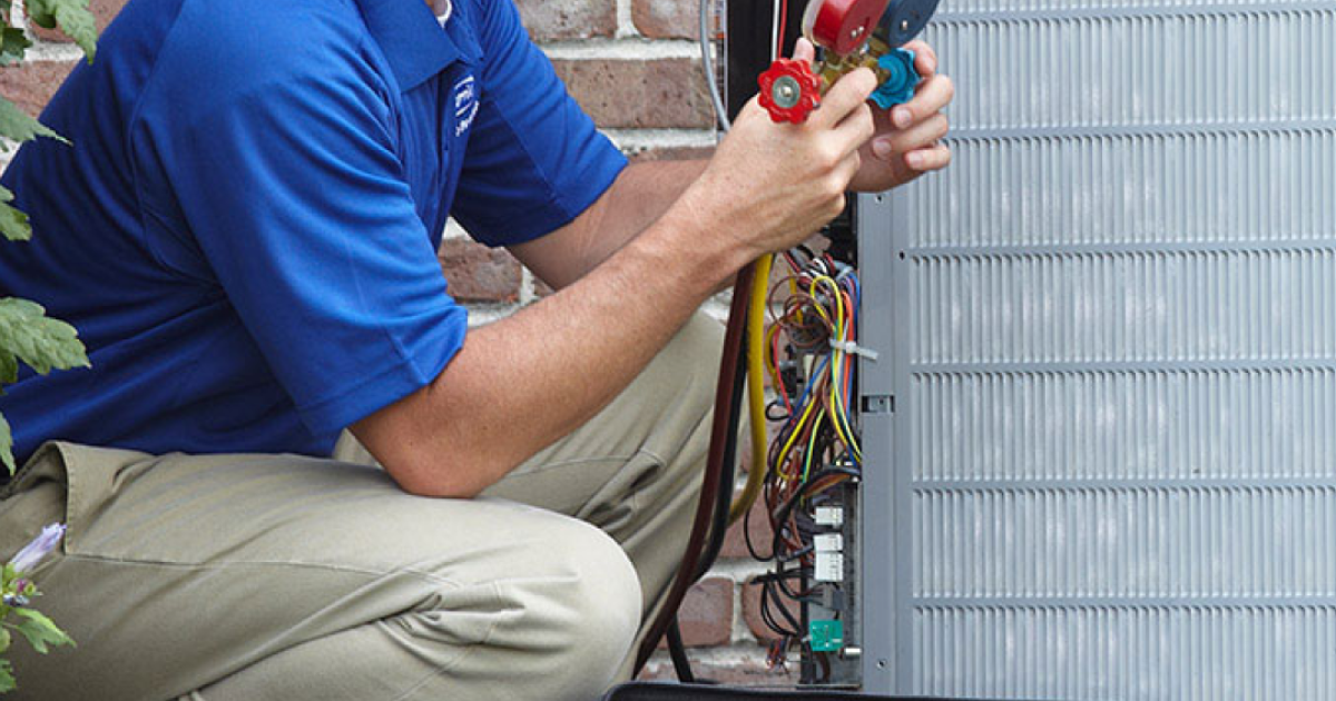 HVAC CRM Application for Maple Air